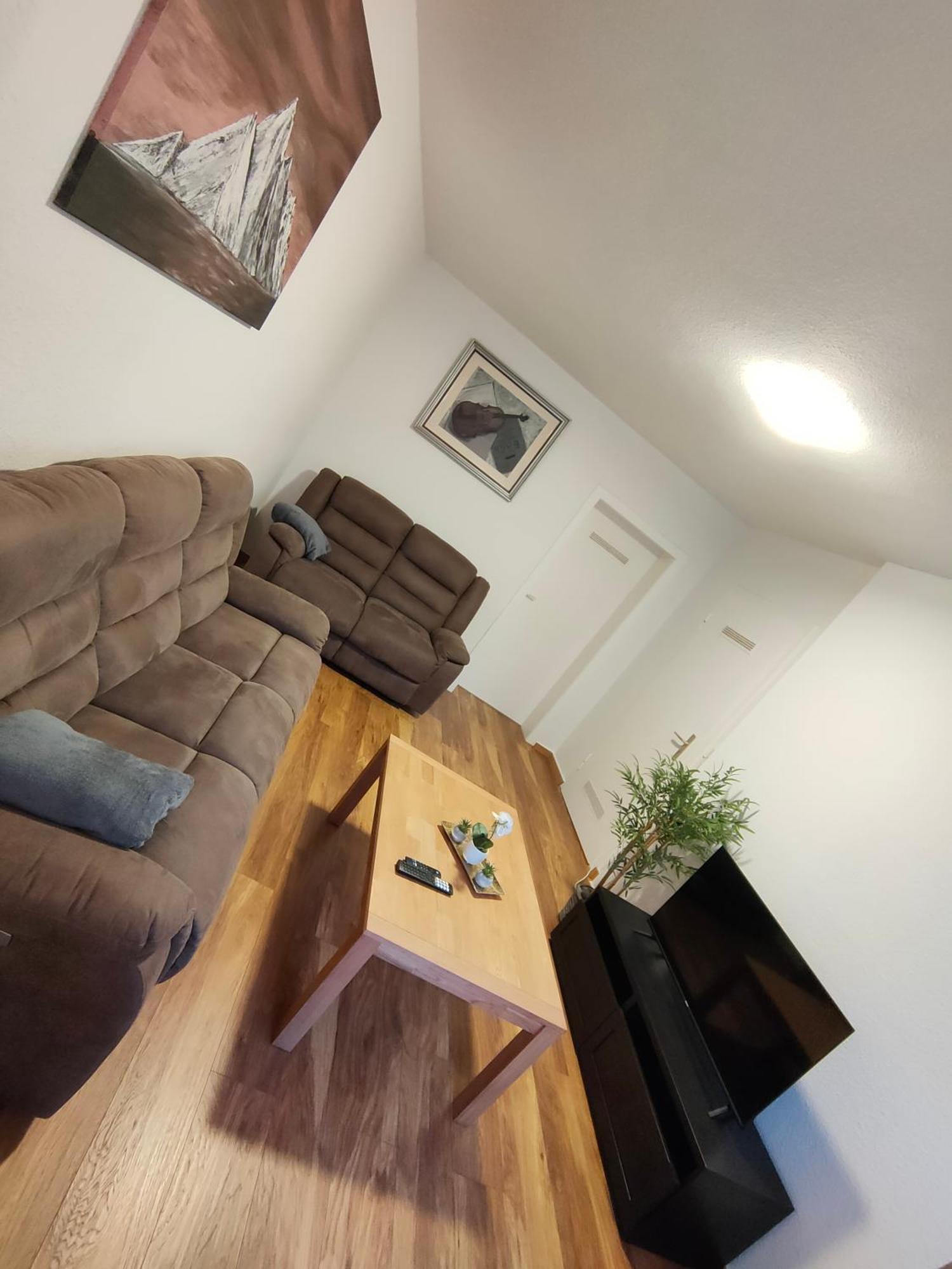 Large Central Apartment - Modern & Fully Equipped - Near Fair Köln Ngoại thất bức ảnh