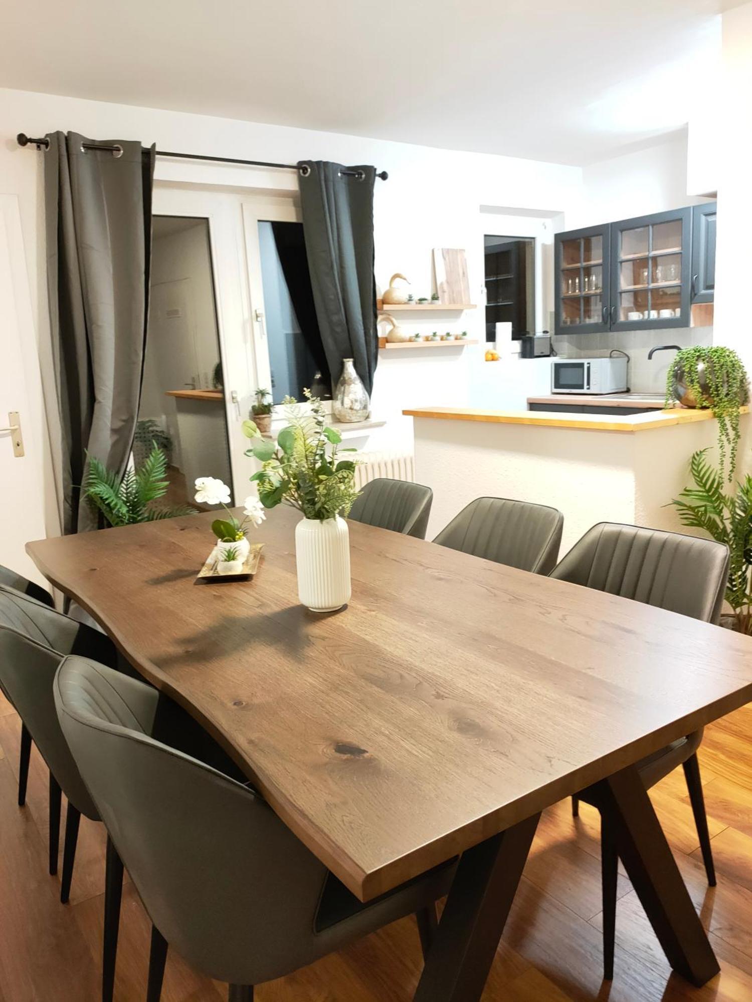 Large Central Apartment - Modern & Fully Equipped - Near Fair Köln Ngoại thất bức ảnh